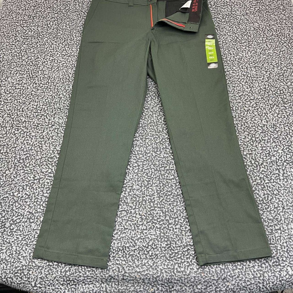 Dickies Flex Pants Men 36x32 Green Khakis Straight Leg Pockets Adult Outdoor New